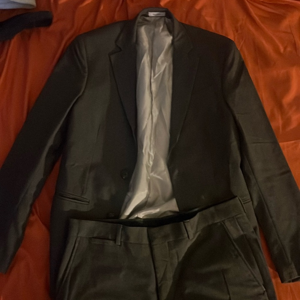 JF super skinny suit